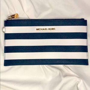 Michael Kors wristlet